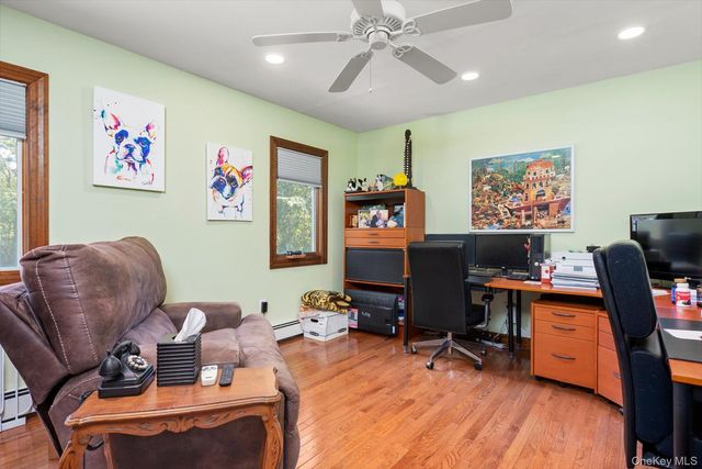 251 Baird Court, Woodbury, NY 11797