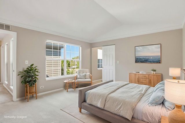 816 Kalamazoo Circle 29-6, Vernon Hills, IL 60061