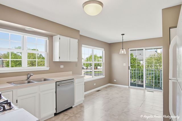 816 Kalamazoo Circle 29-6, Vernon Hills, IL 60061