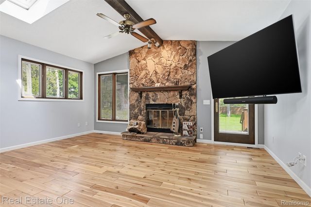 6920 Pontiac Trail, West Bloomfield Charter Township, MI 48323