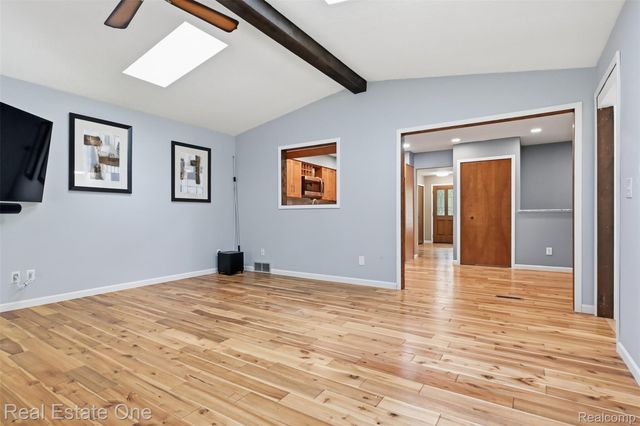 6920 Pontiac Trail, West Bloomfield Charter Township, MI 48323
