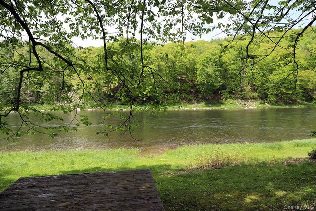 860 River Road, Callicoon, NY 12723