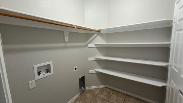 14005 Silkwood Drive, Fort Worth, TX 76052