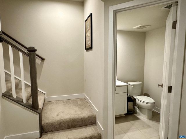 2034 LANDON LN, Charlottesville, VA 22911