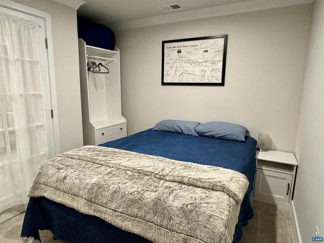 2034 LANDON LN, Charlottesville, VA 22911