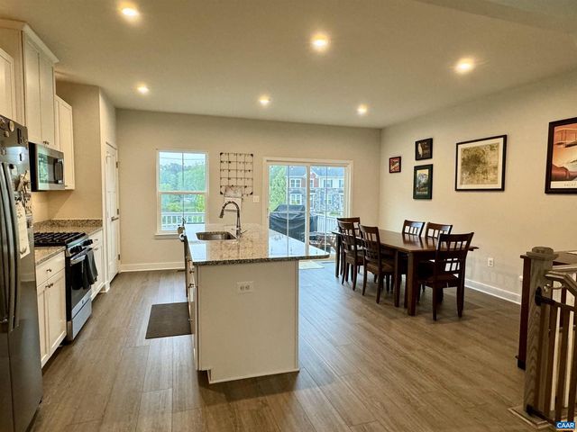2034 LANDON LN, Charlottesville, VA 22911