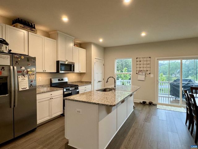 2034 LANDON LN, Charlottesville, VA 22911