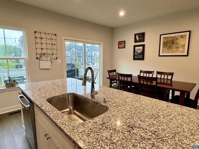 2034 LANDON LN, Charlottesville, VA 22911
