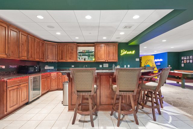 600 Haven Drive, Barrington, IL 60010