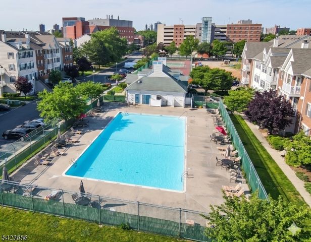 28 Rutgers Dr, Newark City, NJ 07103