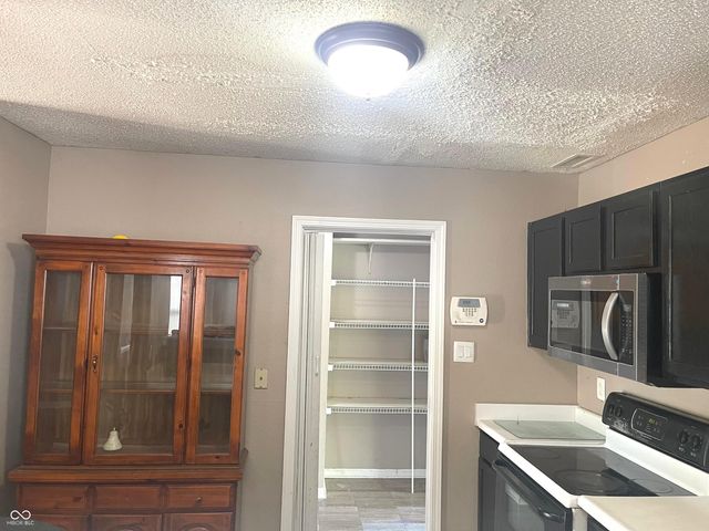 1318 Crescent Drive, Greenwood, IN 46143
