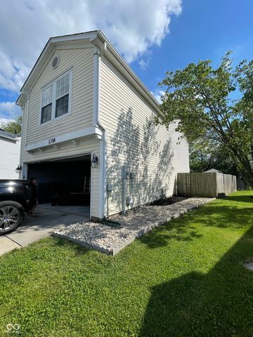1318 Crescent Drive, Greenwood, IN 46143