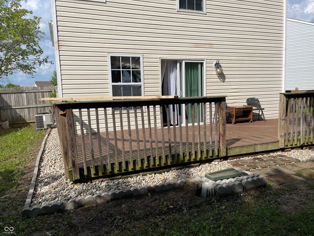 1318 Crescent Drive, Greenwood, IN 46143