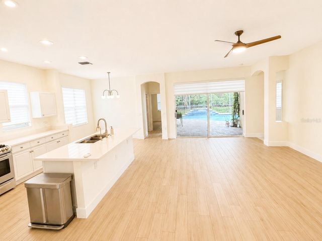 10157 HEATHER SOUND DRIVE, Tampa, FL 33647