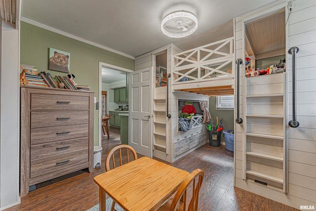 2145 LINCOLN Street, Beason, IL 62512