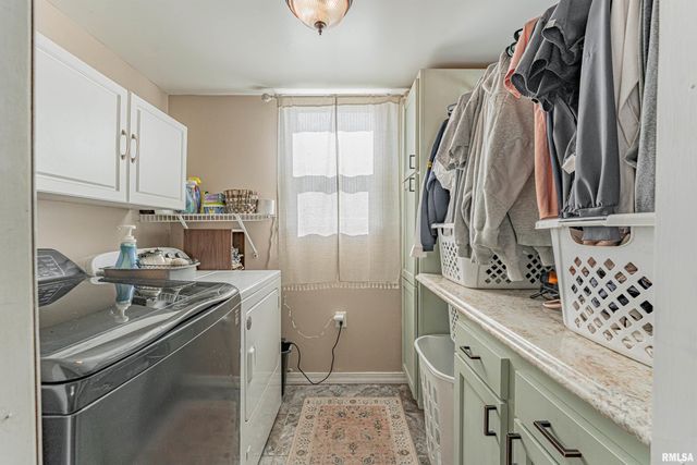 2145 LINCOLN Street, Beason, IL 62512