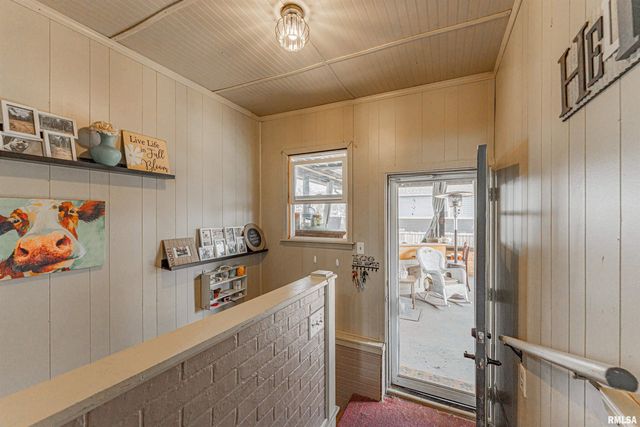 2145 LINCOLN Street, Beason, IL 62512