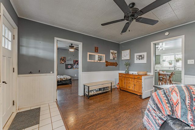 2145 LINCOLN Street, Beason, IL 62512