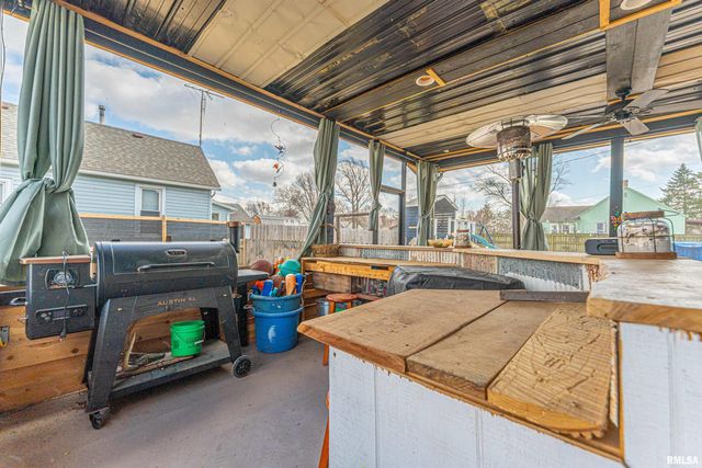 2145 LINCOLN Street, Beason, IL 62512