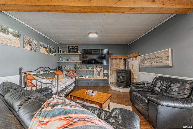 2145 LINCOLN Street, Beason, IL 62512