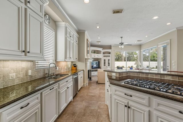 6114 Windrose Hollow Lane, Spring, TX 77379