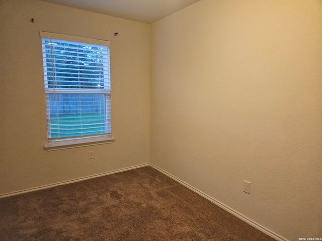 178 Hidden Knoll, Selma, TX 78154
