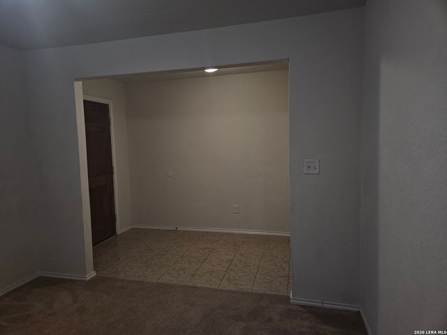 178 Hidden Knoll, Selma, TX 78154