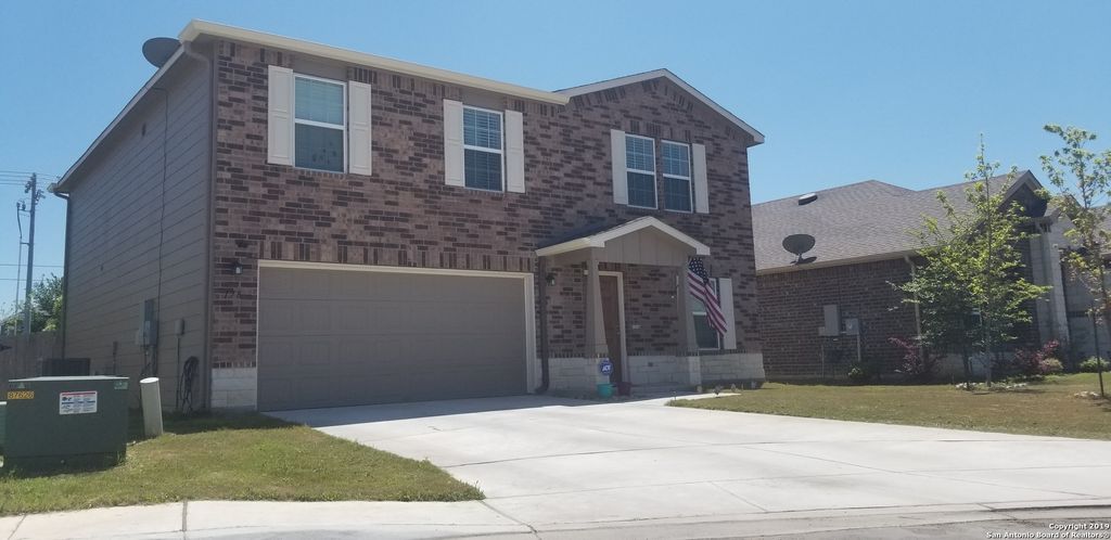 178 Hidden Knoll, Selma, TX 78154