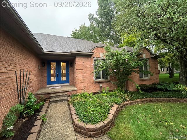 14847 Kelly Court, Shelby Charter Township, MI 48315