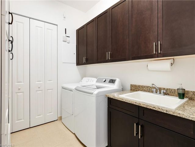 28640 Wharton DR, Bonita Springs, FL 34135