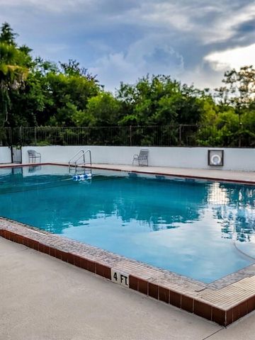 2512 LEMON TREE LANE 3C, Orlando, FL 32839