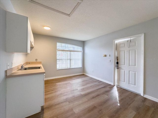 102 MANGO DRIVE Front Unit, Davenport, FL 33897