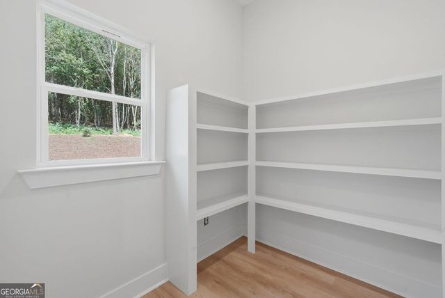 43 Kirk Road NW, White, GA 30184