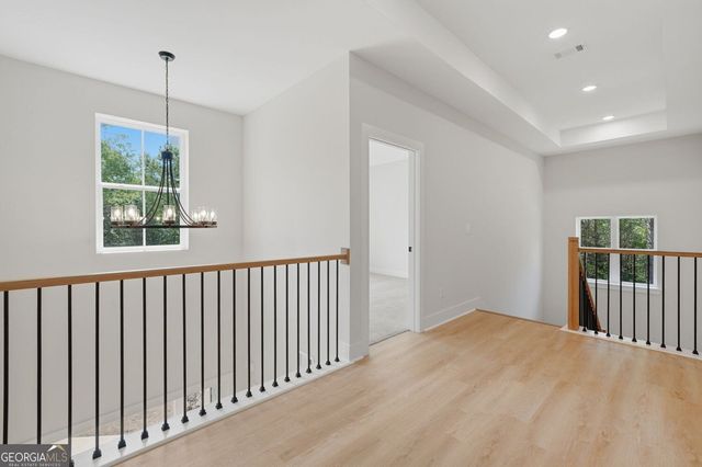 43 Kirk Road NW, White, GA 30184