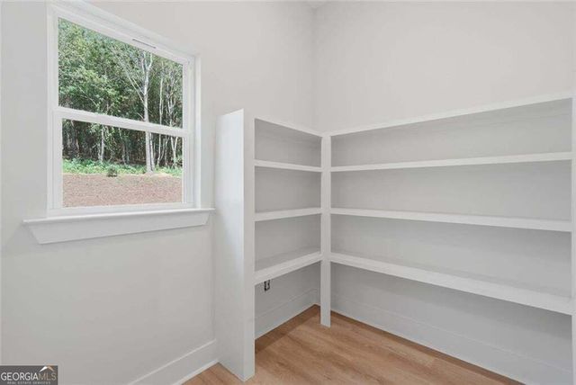 43 Kirk Road NW, White, GA 30184