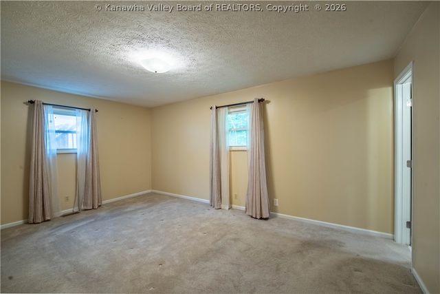 1003 Lynn Oak Drive, Charleston, WV 25313