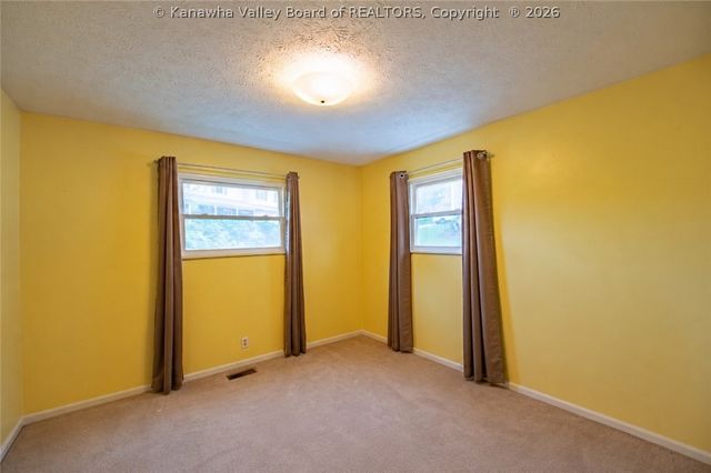 1003 Lynn Oak Drive, Charleston, WV 25313