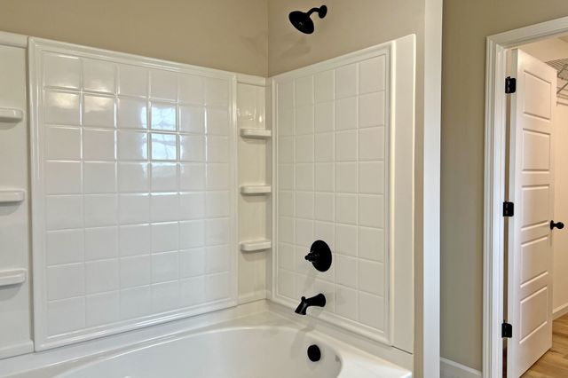 1109 Brook Court, Franklin, KY 42134