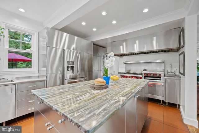 702 & 704 SLIGO CREEK PKWY, Takoma Park, MD 20912