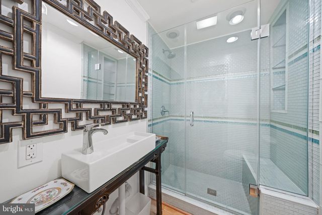 702 & 704 SLIGO CREEK PKWY, Takoma Park, MD 20912