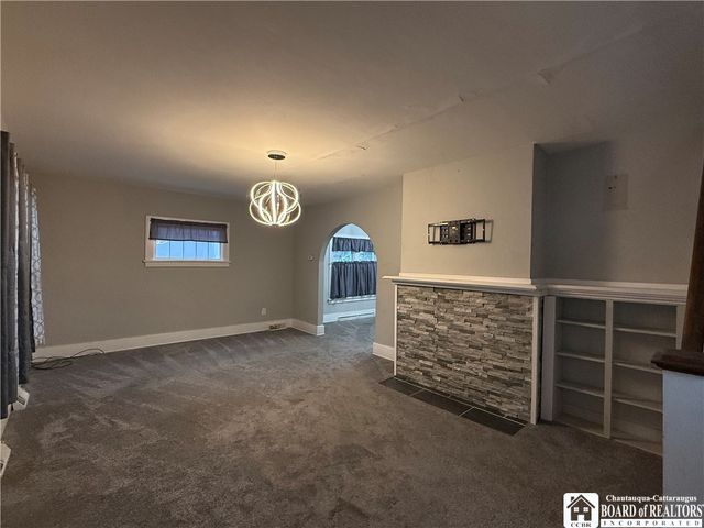 8 Elliott Avenue, Jamestown, NY 14701