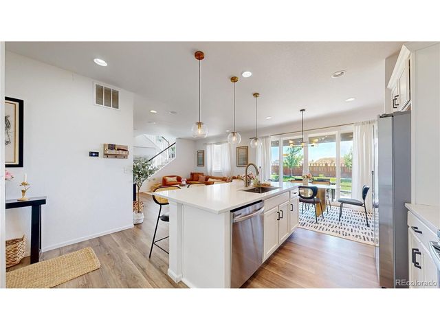 6163 Easton Cir, Longmont, CO 80504