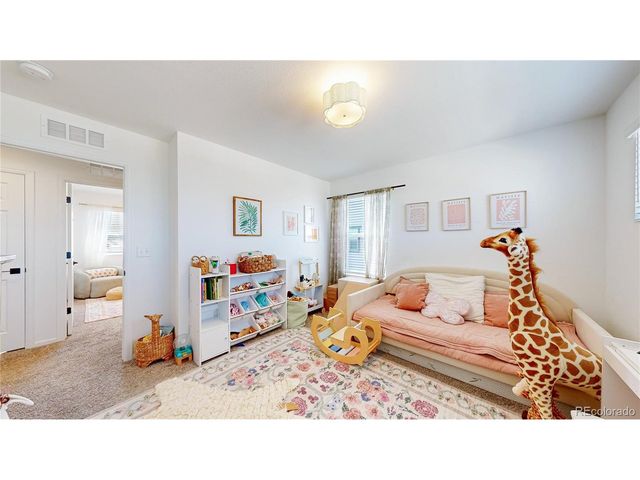 6163 Easton Cir, Longmont, CO 80504