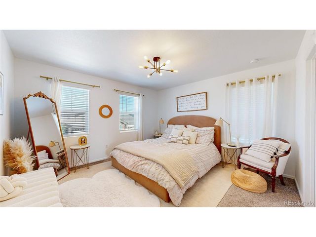 6163 Easton Cir, Longmont, CO 80504