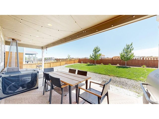 6163 Easton Cir, Longmont, CO 80504