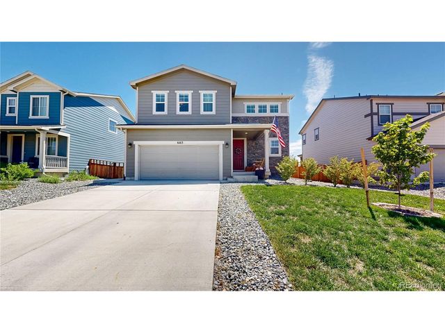 6163 Easton Cir, Longmont, CO 80504