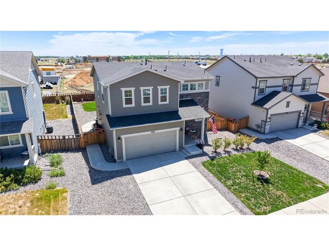 6163 Easton Cir, Longmont, CO 80504