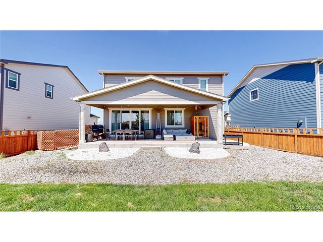 6163 Easton Cir, Longmont, CO 80504
