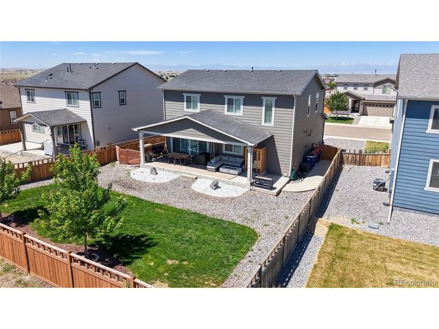 6163 Easton Cir, Longmont, CO 80504