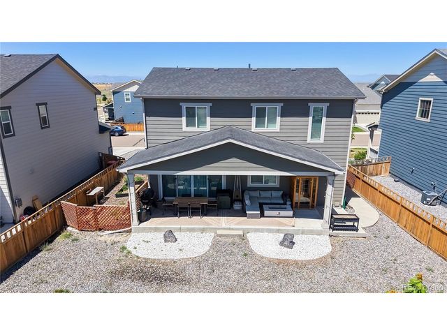 6163 Easton Cir, Longmont, CO 80504